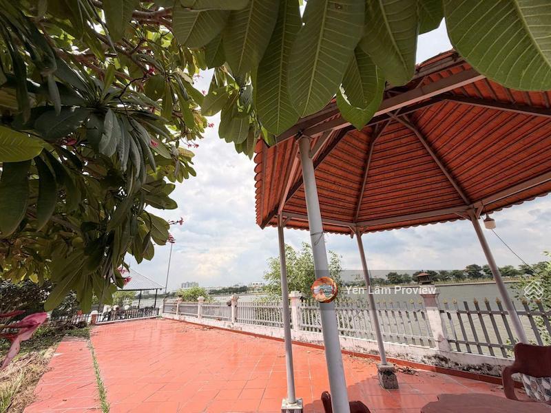 Bán biệt thự ven sông khu an phú đông, quận 12, 445.7m2, ngang 10m, 2 tầng, 52 tỷ
