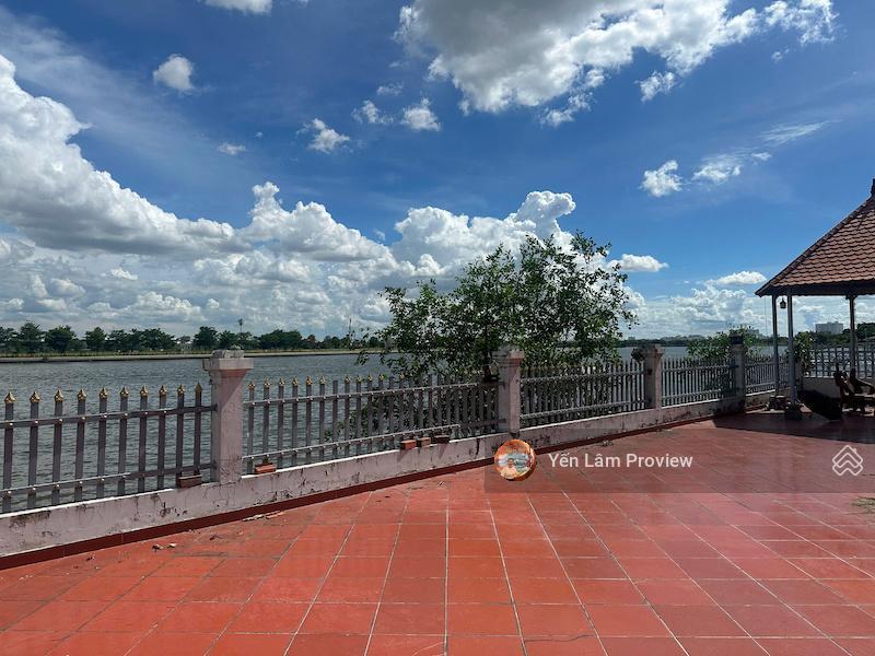 Bán biệt thự ven sông khu an phú đông, quận 12, 445.7m2, ngang 10m, 2 tầng, 52 tỷ