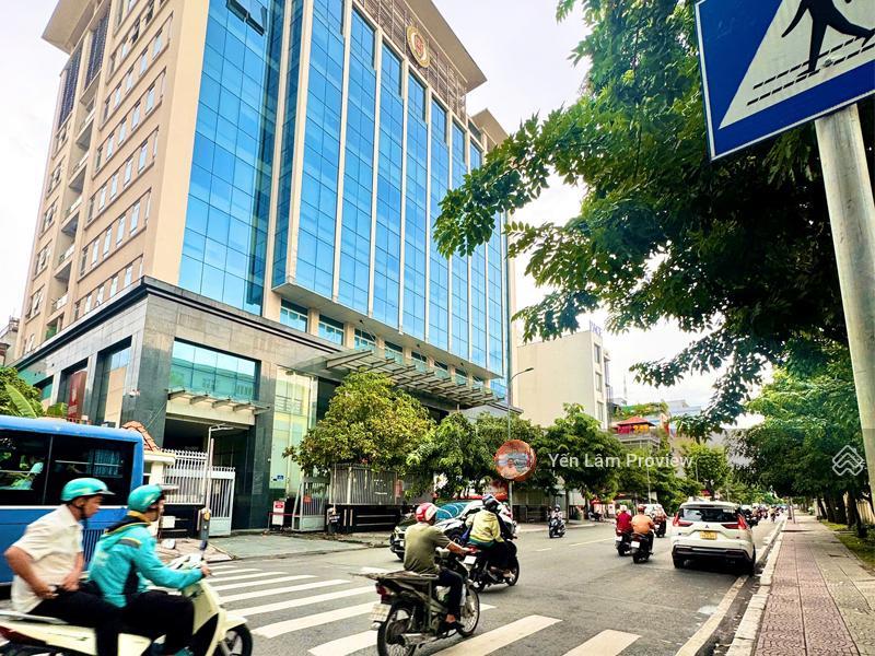 Bán tòa nhà nguyễn trãi 454m2, chỉ tiêu 2 hầm 14 tầng hđt 350tr/th 295 tỷ