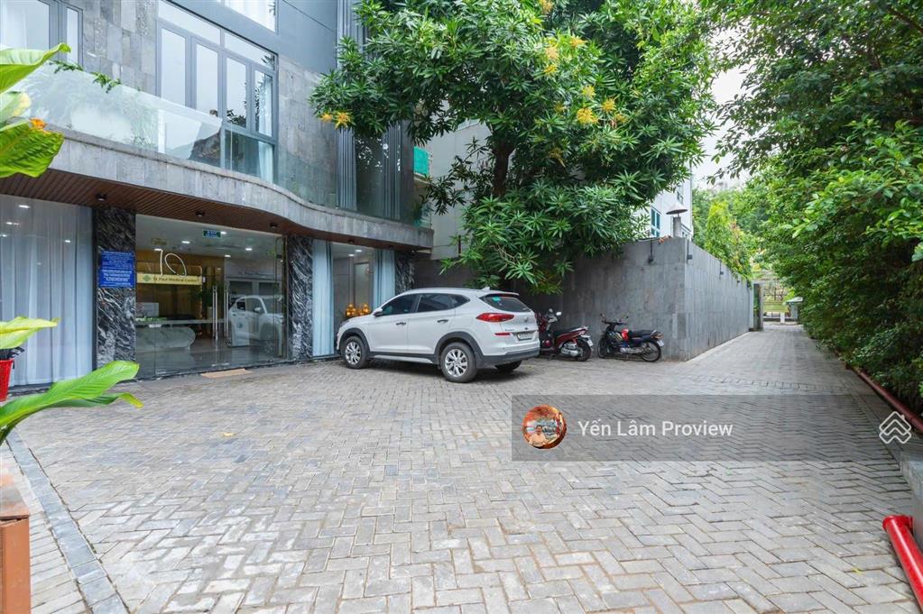 Bán tòa vp q1, mt nguyễn văn thủ, 8 tầng, dt sàn 3325m2, hđt 770tr/th, 490 tỷ