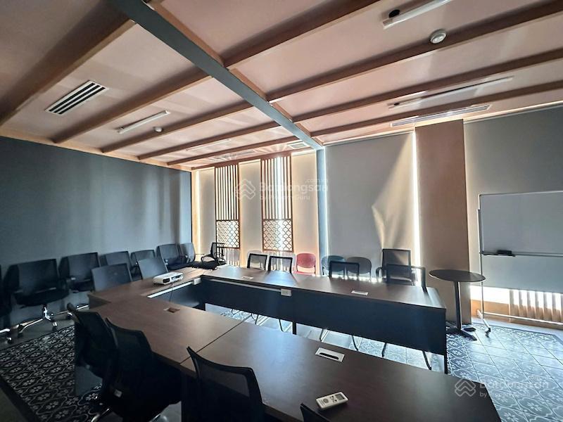 Cho thuê tòa vp điện biên phủ gần hàng xanh, 7 tầng, 5.224m² sàn, giá tốt