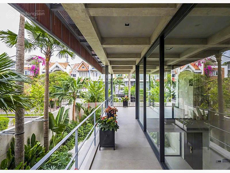 Bán biệt thự fideco thảo điền, 508m² ven sông, hầm + 3 tầng 240 tỷ