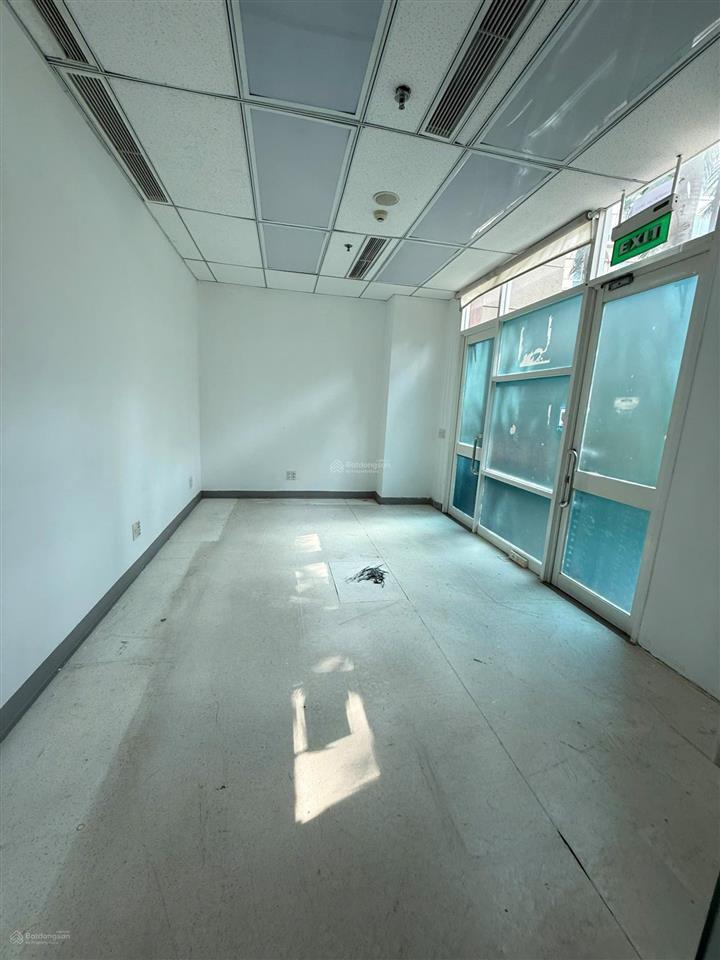 Cho thuê văn phòng the manor quận bình thạnh 84m2 giá 35 tr/tháng bao gồm điện lạnh và pql