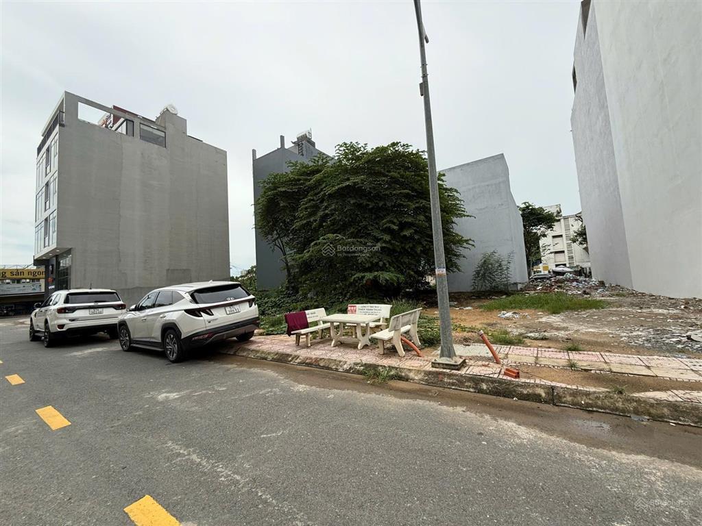 Bán lô đất đường d5, khu tđc 1.8 ha chợ bình khánh 5x14 70m2