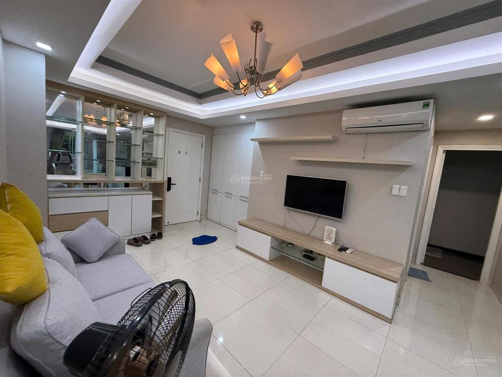 Cho thuê căn hộ 2pn  cao ốc 107 trương định quận 3  nội thất đầy đủ, đẹp