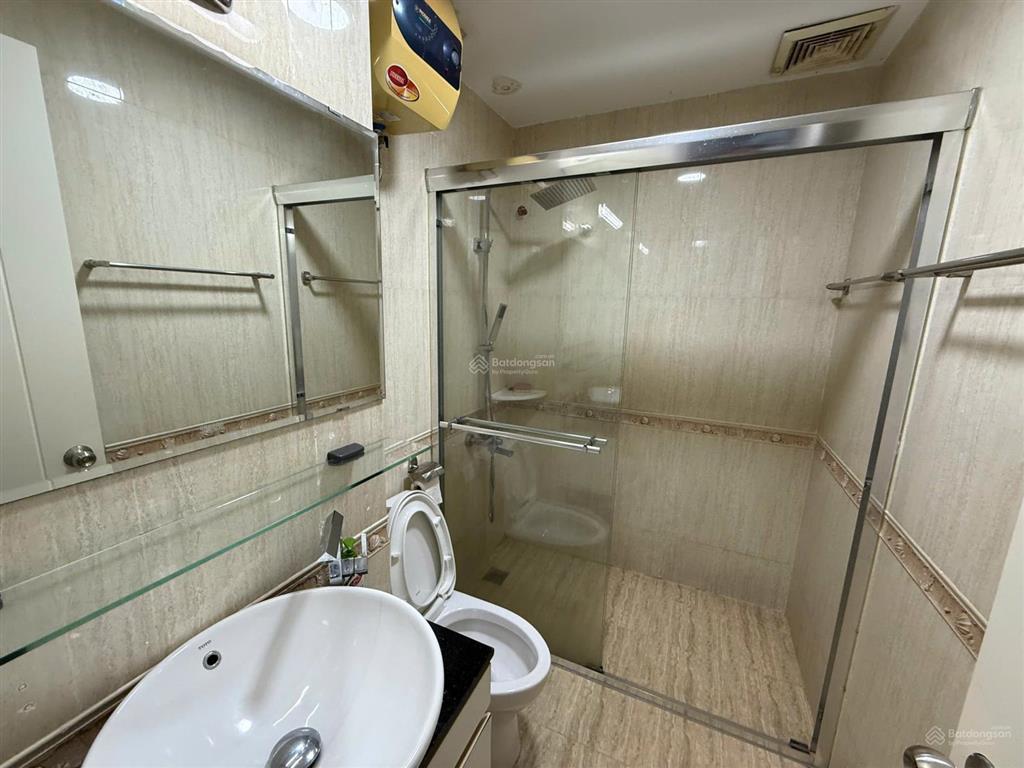 Cho thuê căn hộ 2pn  cao ốc 107 trương định quận 3  nội thất đầy đủ, đẹp