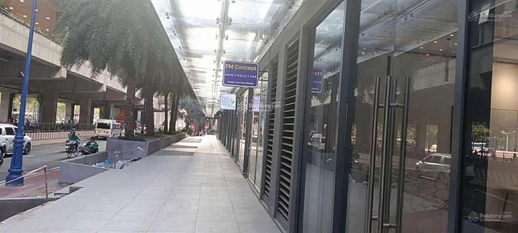 Bán shophouse 170m2 tại masteri thảo điền, 36 tỷ vnd ngay tàu điện metro  vincom