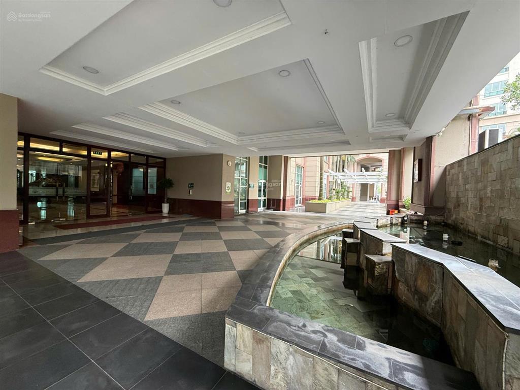 Cho thuê shophouse the manor góc 3 mặt tiền tầng trệt, 105m2, giá 50 triệu/th