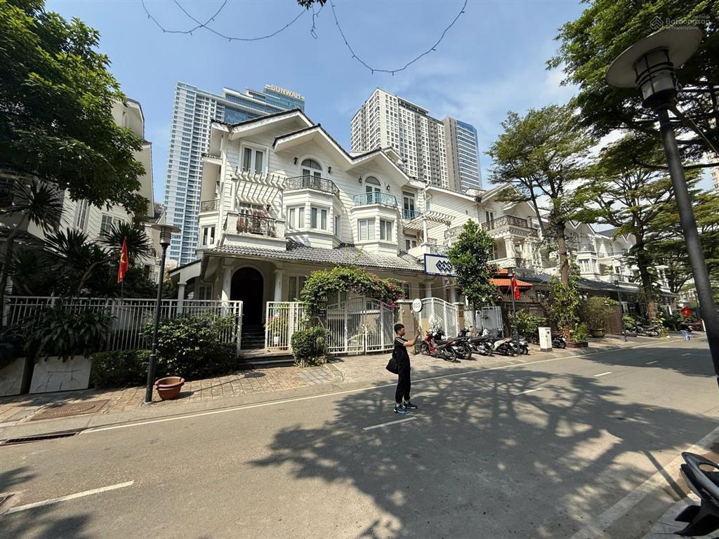 Cho thuê villa saigon pearl phù hợp làm văn phòng