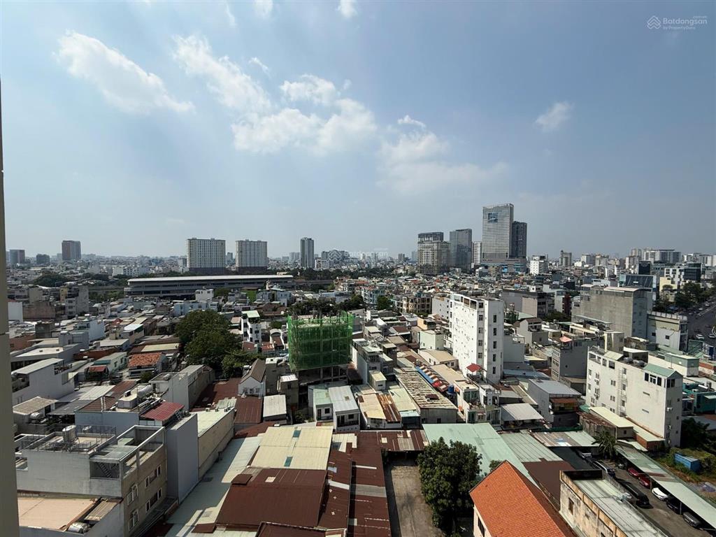 Bán gấp căn hộ the manor 1  2pn, lầu cao view hồ văn thánh, full nội thất, sổ hồng, giá 8,6 tỷ
