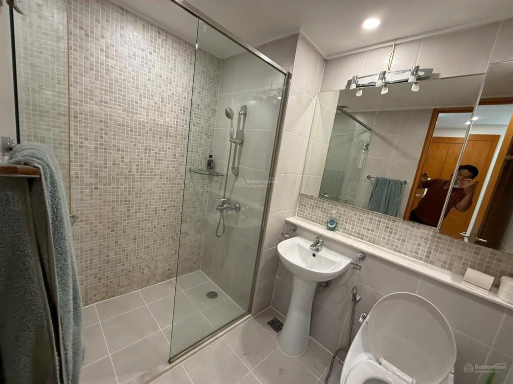 Bán gấp căn hộ the manor 1  2pn, lầu cao view hồ văn thánh, full nội thất, sổ hồng, giá 8,6 tỷ