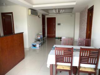 Căn hộ 78m² trung tâm quận 3 cũ giá chỉ 20 triệu/tháng