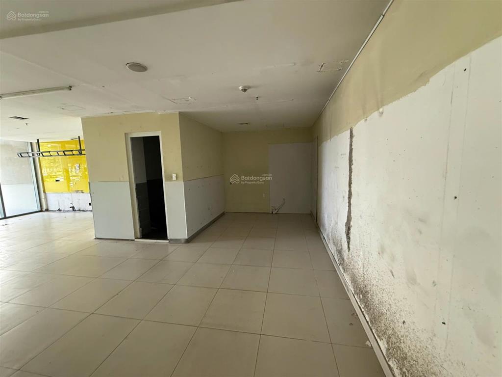 Cho thuê shophouse 150m2, giá 100 triệu tại masteri thảo điền, q2, hcm view nội khu công viên