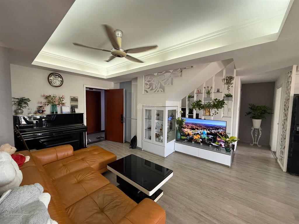 Bán căn hộ mặt tiền đường trương định duplex 4 phòng ngủ sân vườn giá siêu tốt