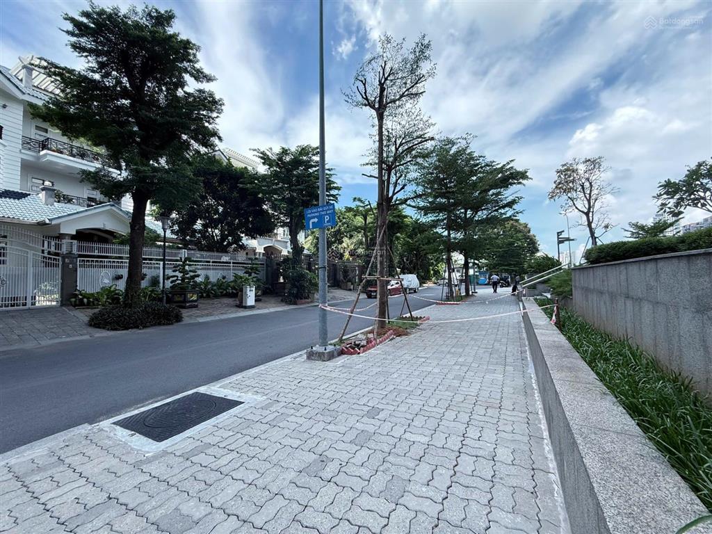 Cho thuê nhà khu saigon pearl làm văn phòng