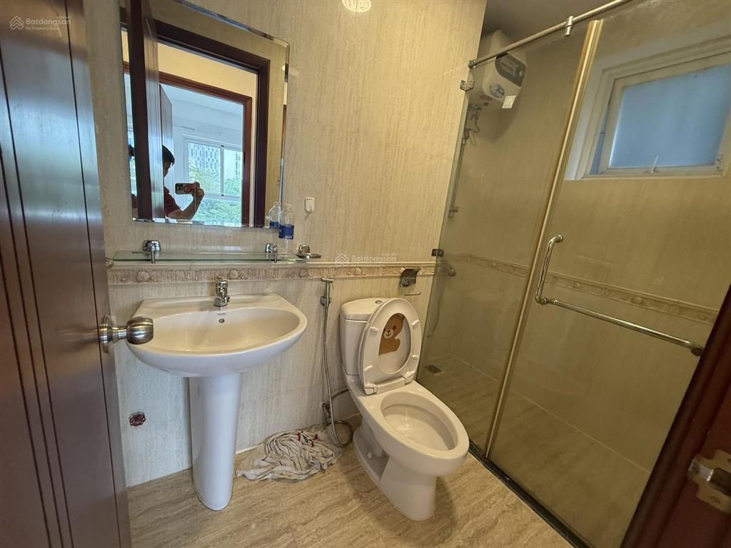 Bán căn hộ trung tâm quận 3, chung cư 107 trương định