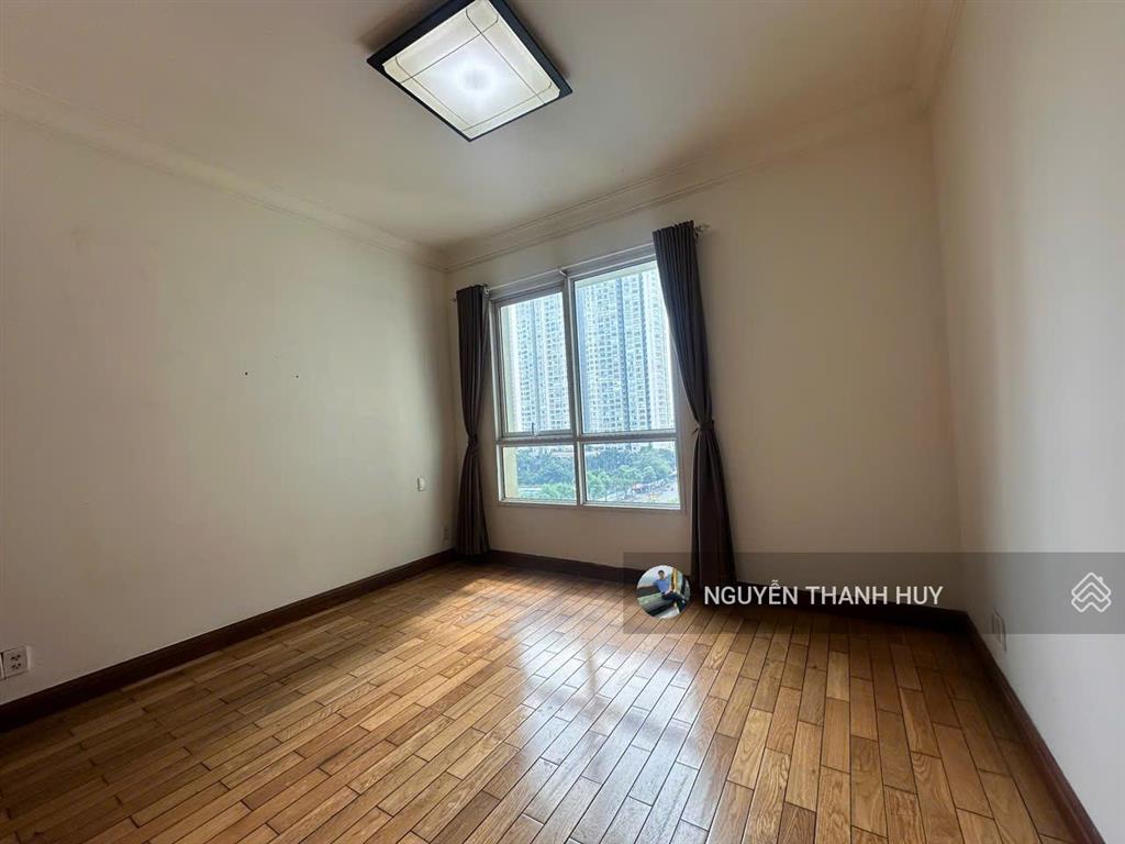 Cho thuê căn hộ the manor 81m2
