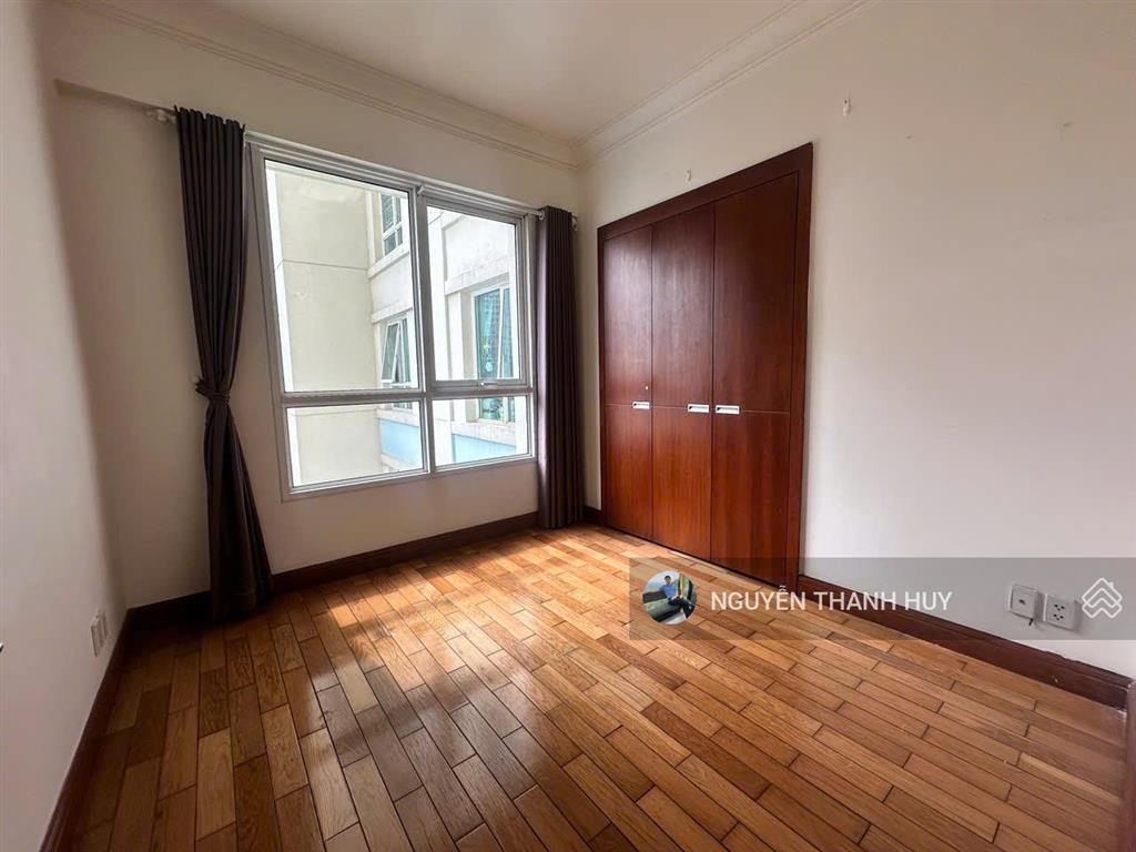 Cho thuê căn hộ the manor 81m2