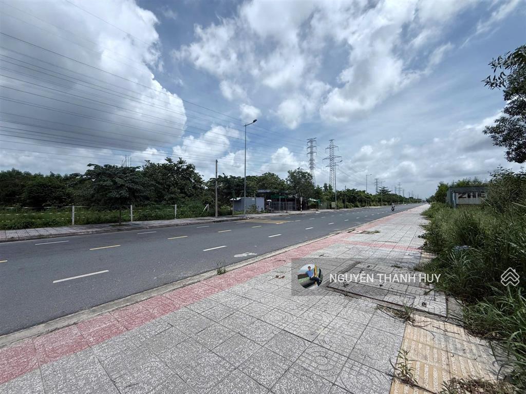 Bán nhanh 10.000m2 đất mặt tiền võ nguyên giáp chỉ 27 tỷ