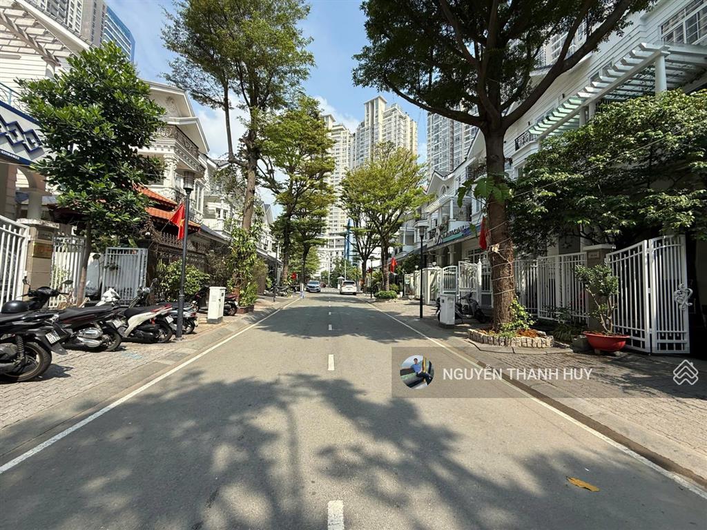 Chính chủ cần bán / cho thuê nhanh 2 căn villa saigon pearl 80  75