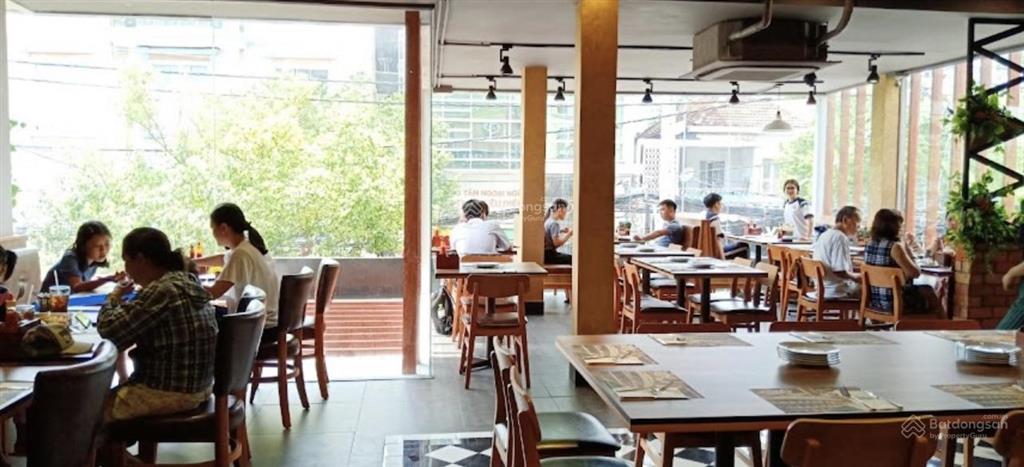 Chuyển nhượng nhà 3 lầu góc 2 mặt tiền 10d hoàng hoa thám  thu nhập 146 triệu/tháng!!!