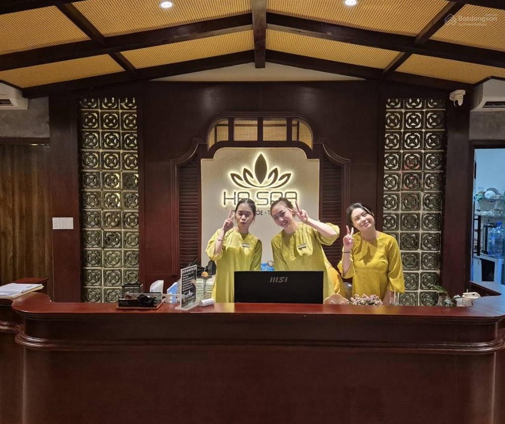 Chuyển nhượng tài sản 4 lầu mặt tiền 49 phạm viết chánh  quận 1  thu nhập 297 triệu/tháng!!!