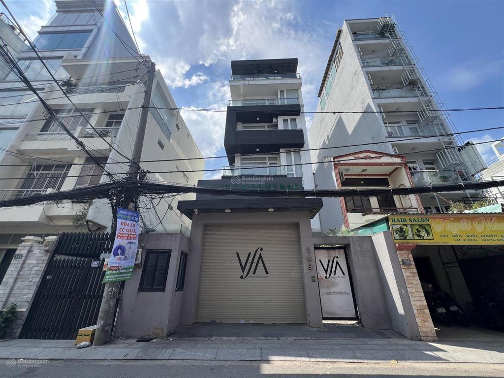 Chuyển nhượng tòa nhà hầm + 7 tầng mặt tiền 149 nguyễn cửu vân  q. bình thạnh  thu nhập 110 triệu