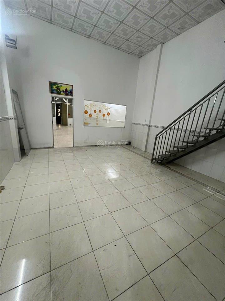 Cần cho thuê mặt bằng (tiện ở+kd).dt120m2 giá 12tr/th tại thái an 3 q.12