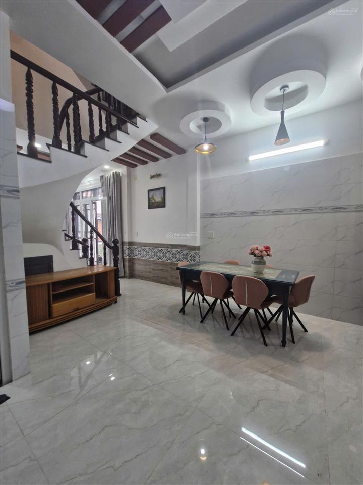 Bán nhà riêng 1 sẹt đường quang trung p8 quận gò vấp, dt 41m, 3 lầu, 5pn, 7wc