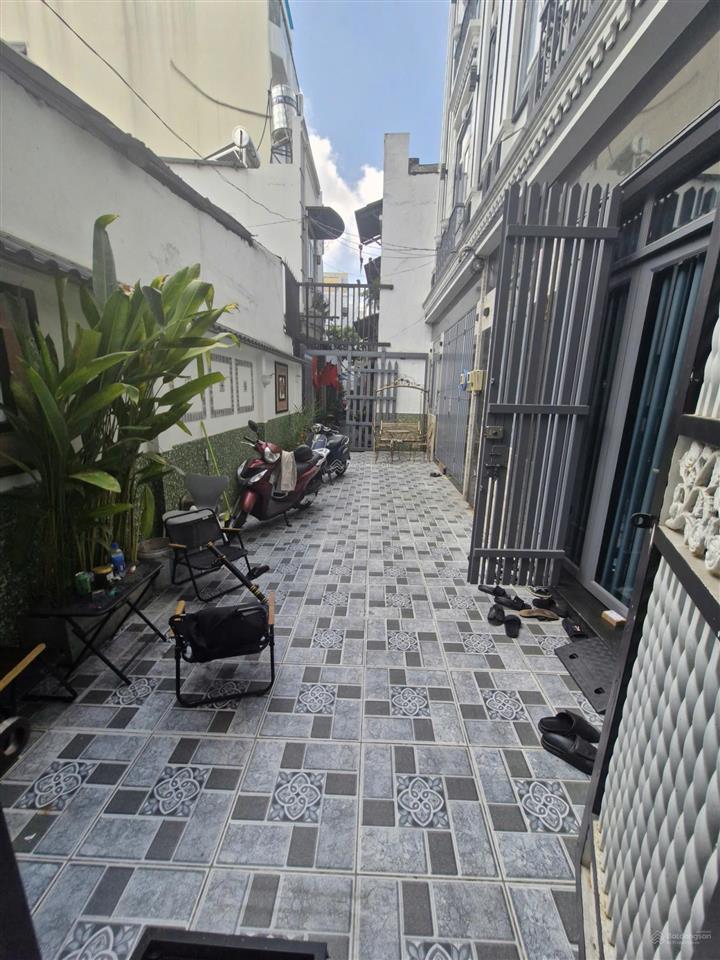 Bán nhà riêng 1 sẹt đường quang trung p8 quận gò vấp, dt 41m, 3 lầu, 5pn, 7wc