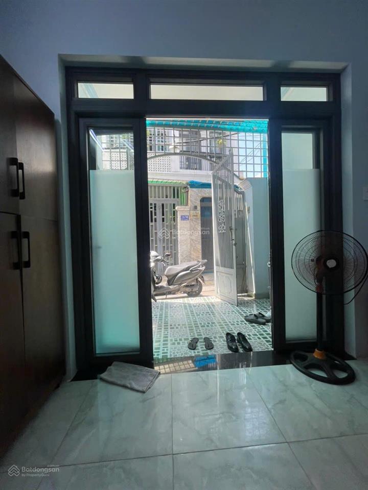 Bán nhà đường nguyễn du, p.7, gò vấp, gần vin com, 2 lầu, 3pn, 3wc