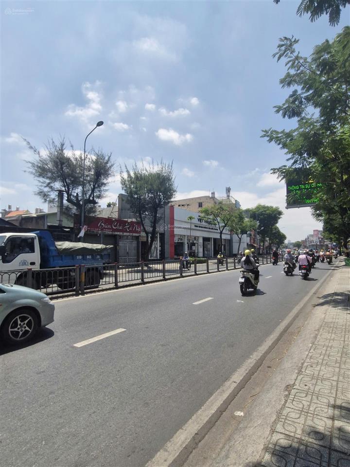 Bán nhà phố 2 mặt tiền đường nguyễn oanh, phường 10, quận gò vấp, dt 4x25m, 2 lầu, st