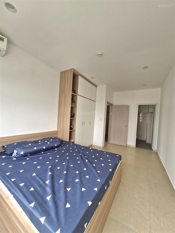 Bán căn góc chung cư gia phát, full nội thất, dt 75m, 2pn, 2wc