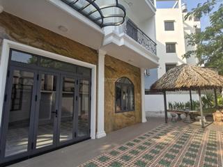 Bán nhà riêng xây kiểu biệt thự khu sài sòn coop, dt đất 215m2  2 lầu, st. hh 1%