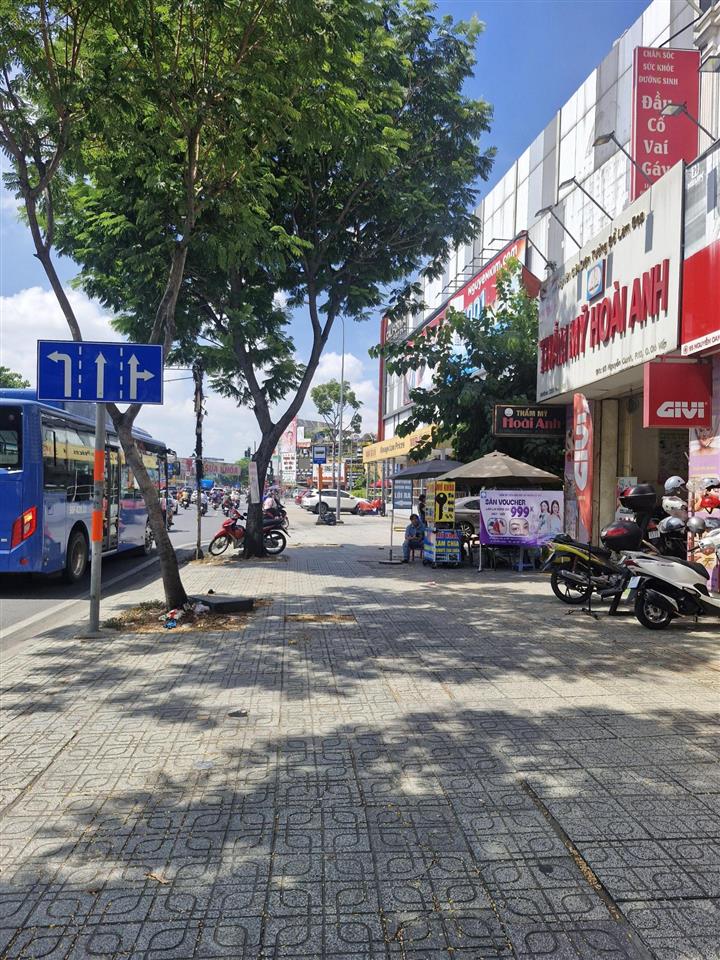 Nhà mặt tiền nguyễn oanh, phan văn trị, p10, 2 mt trước sau, giá chỉ 18,5 tỷ tl