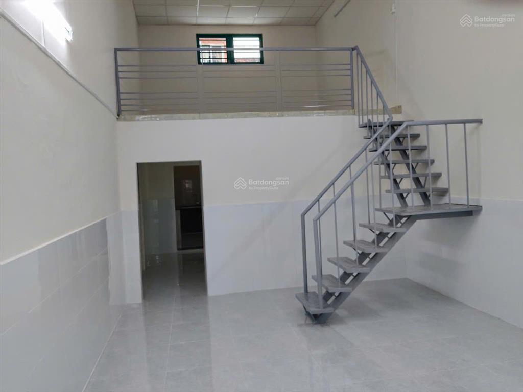 Nhà nguyên căn đường xô viết nghệ tĩnh gần chung cư mỹ đức, sát q1, dt 4x30m, giá 15tr/th