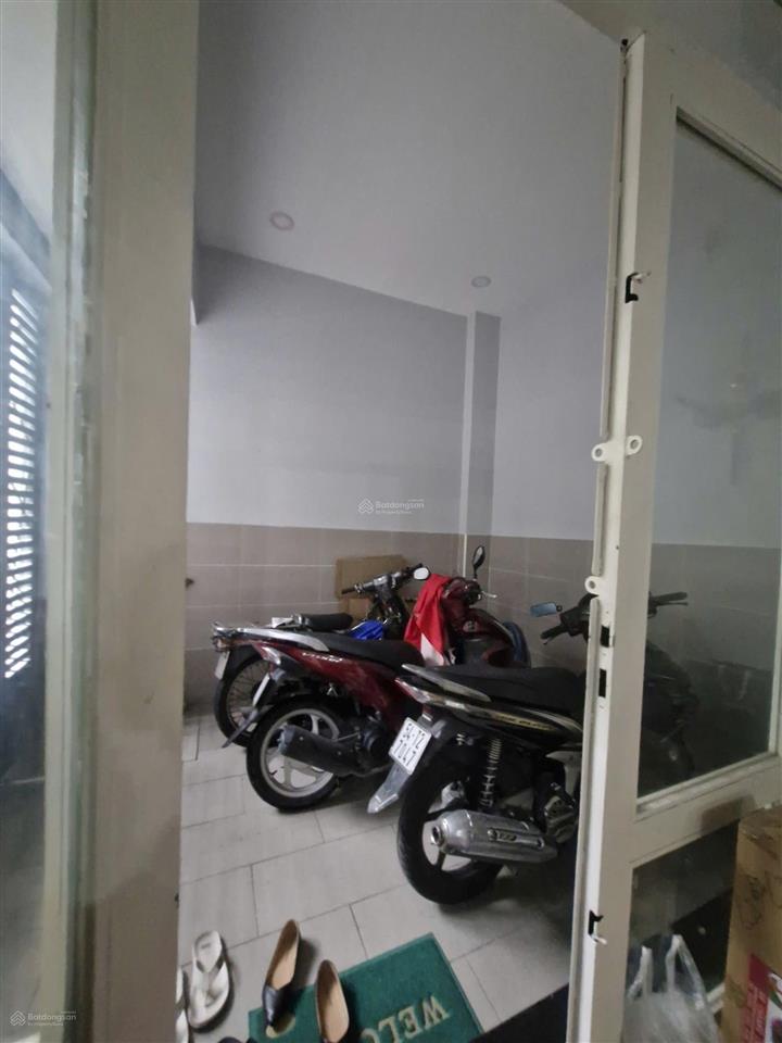 Phòng đủ nội thất chỉ 4tr/th đường duy tân, phú nhuận