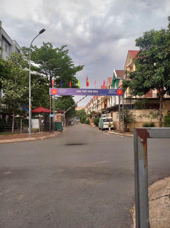 Căn góc chung cư 468 phan văn trị, dt 90m2, 3pn  sổ hồng  giá 4,1 tỷ