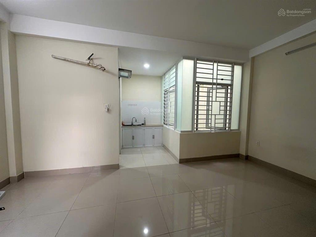 Phòng gần ngay cv văn hóa gò vấp, giá 3tr5