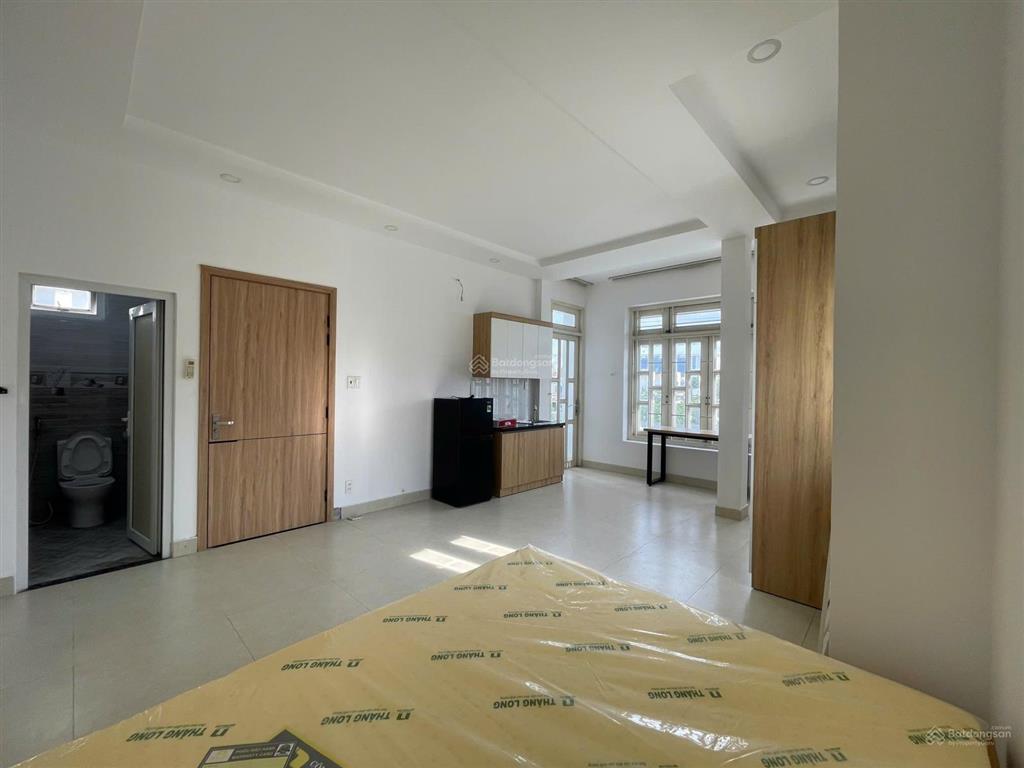 Phòng chdv full nội thất, sau lưng emart phan văn trị, giáp bình thạnh