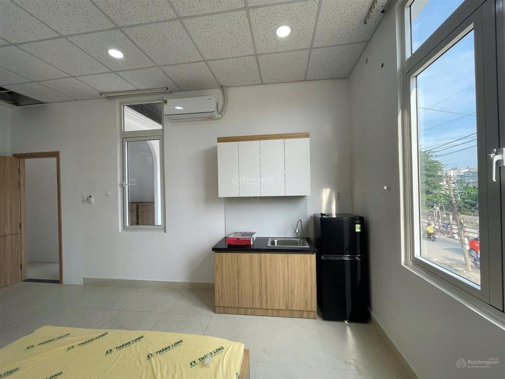 Phòng chdv full nội thất, sau lưng emart phan văn trị, giáp bình thạnh