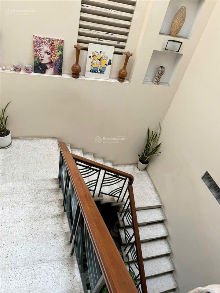 Đường cửu long p2 tân bình, dt 180m, (13mx14m)2 tầng, giá 25 tỷ tl