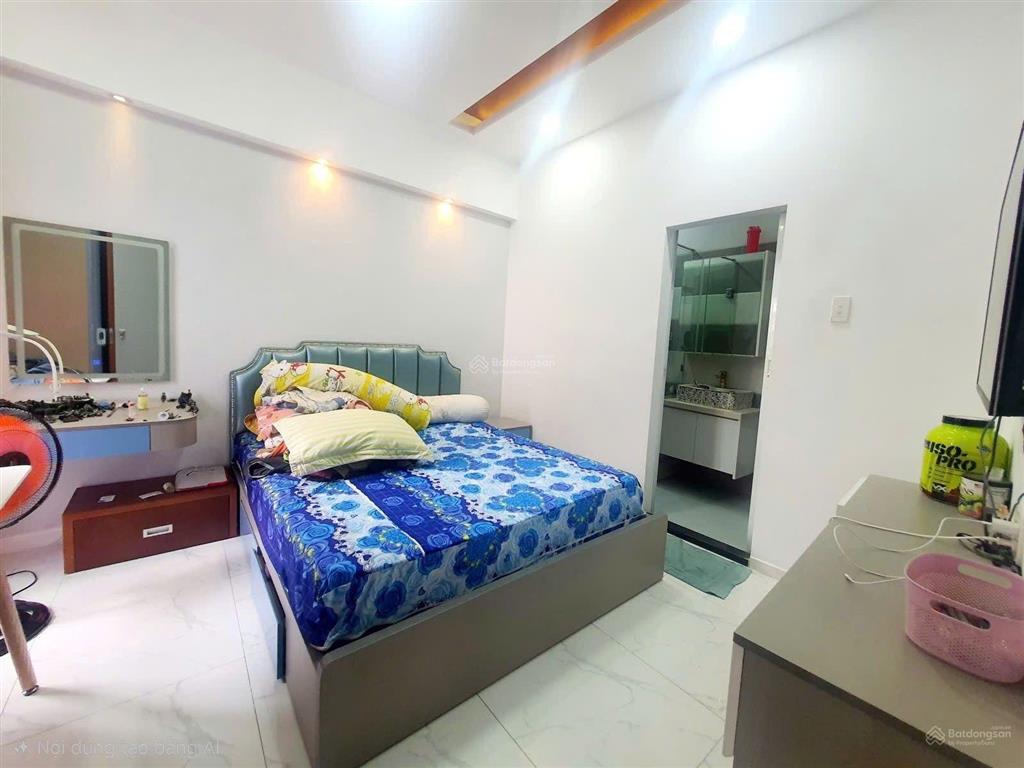 Bán nhà ngô gia tự, quận 10, 40m, 4 tầng, 8,2 tỷ tl.