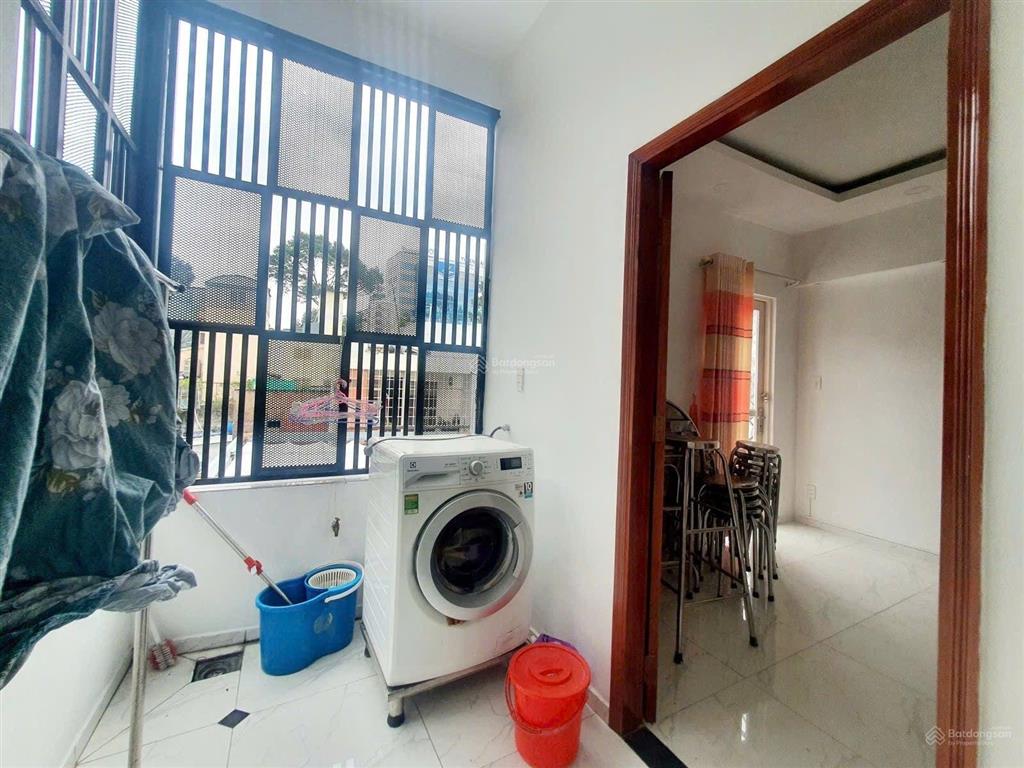 Bán nhà ngô gia tự, quận 10, 40m, 4 tầng, 8,2 tỷ tl.
