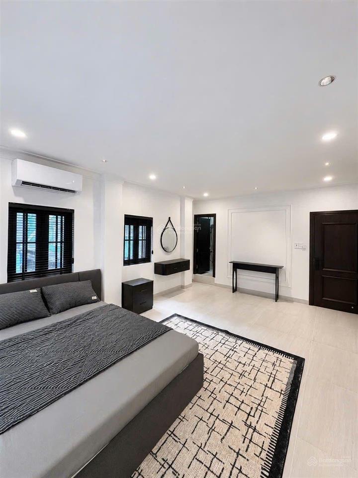 Bán nhà nguyễn thị minh khai, p5. q3, 35m, 3 tầng, giá 6,8 tỷ tl.
