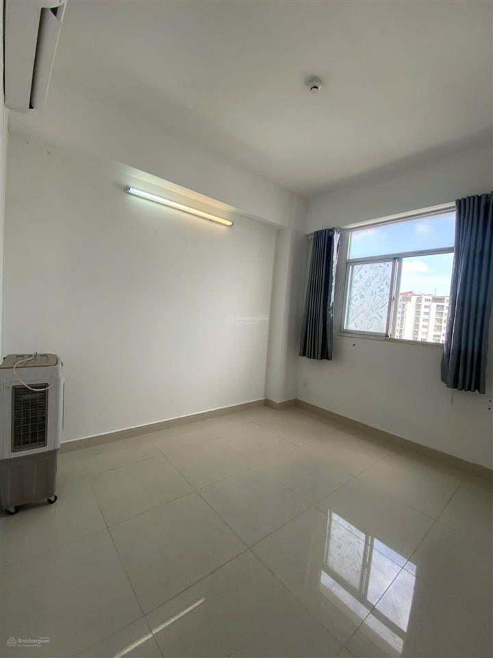 Sang hợp đồng thuê căn hộ soho premier, 2 phòng 2 wc 11.5 triệu/th. nội thất cơ bản  0902 509 ***
