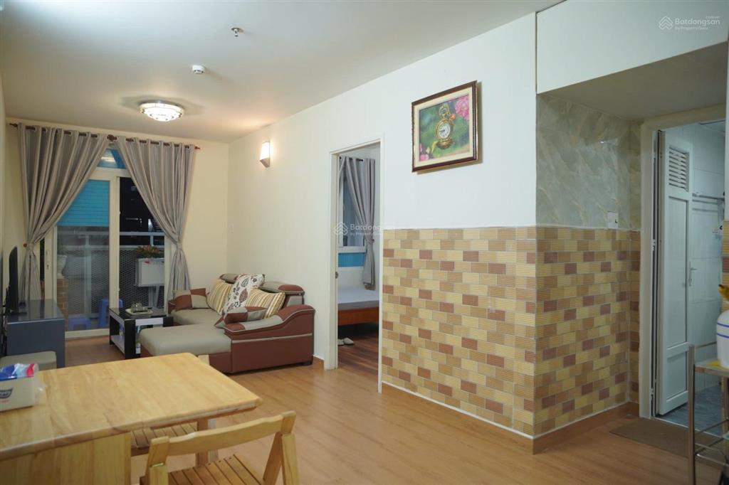 Cho thuê căn hộ 90 riverside nguyễn hữu cảnh, 2 phòng ngủ, nội thất cơ bản, 70 m2. 0902 509 ***