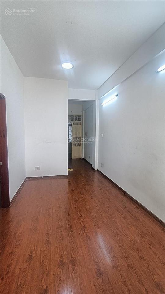 Cần cho thuê căn hộ chung cư b1 trường sa thị nghè 2 phòng ngủ, 2 wc 11 tr/th không nội thất