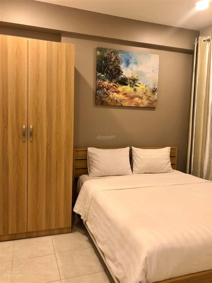Cho thuê nhanh căn 2 pn 2 wc view sông cho thuê 15 tr có nội thất cc riverside 90 nhc. 0902 509 ***