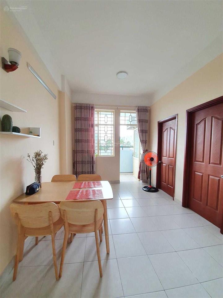 Cần bán căn hộ b1 trường sa, 2pn 2 wc 50 m2 giá 4ty đầy đủ nội thất cơ bản. 0909 445 ***